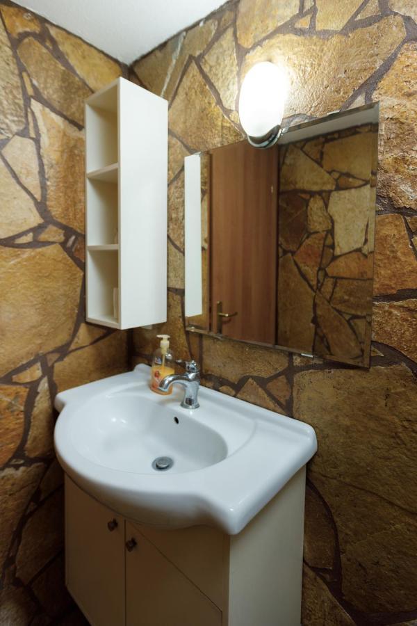 Wooden House Villa Mesimerion Bagian luar foto